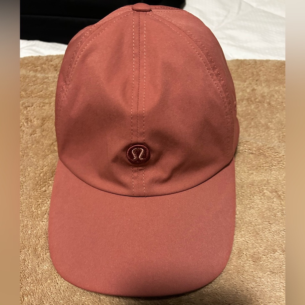 lululemon athletica Women's Coral Cap